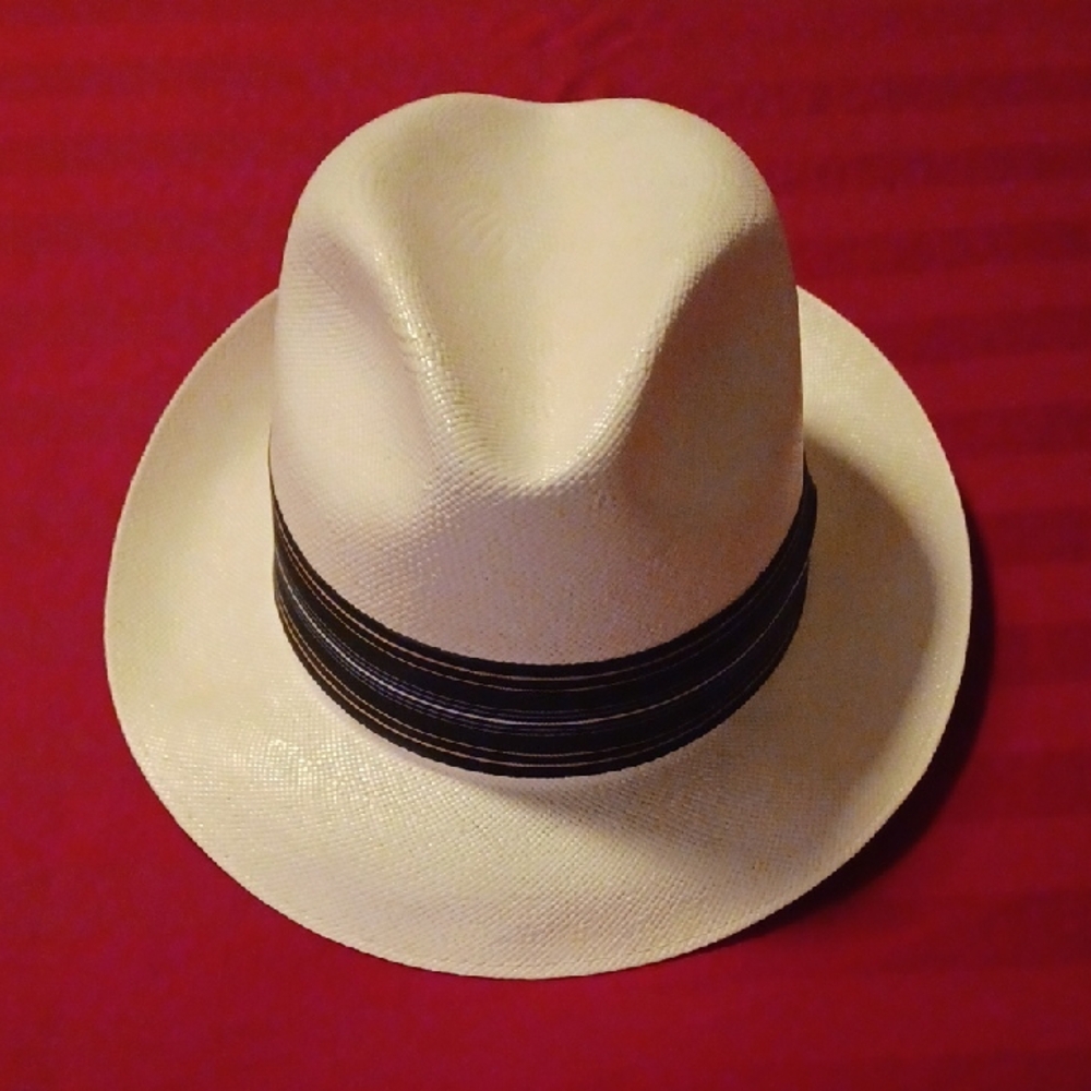 Stylish Cream Fedora Hat with Black Band